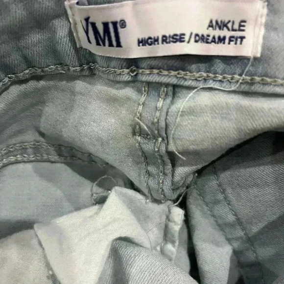 YMI Dream Fit, Ankle, High Rise, STYLE P967368
Size: 5/27 NWOT - Picture 5 of 7